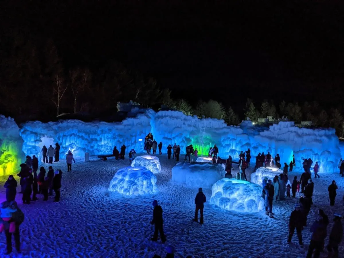 Ice Castles (Winter)